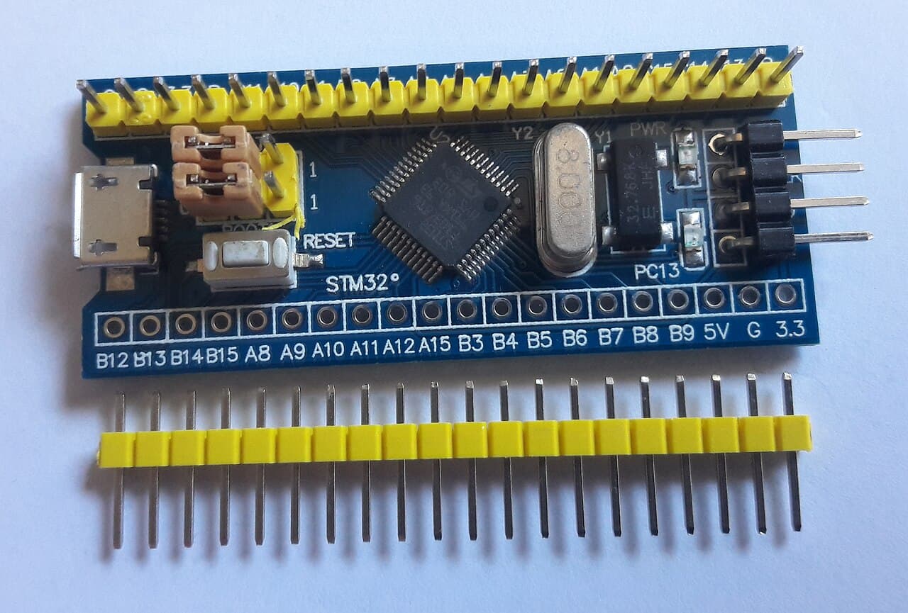 STM32 Blue Pill (STM32F103C8T6)